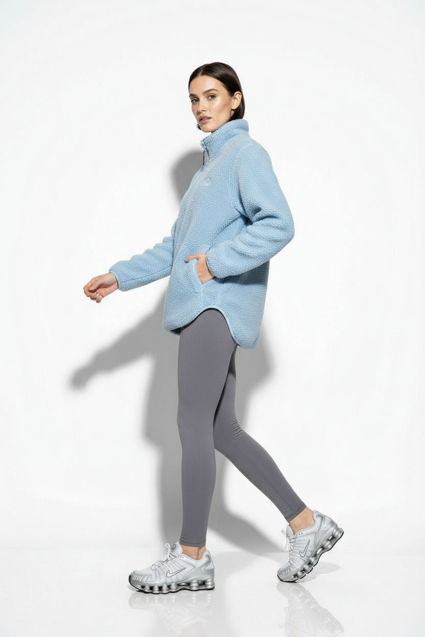 The Chroma Fleece In Blue
