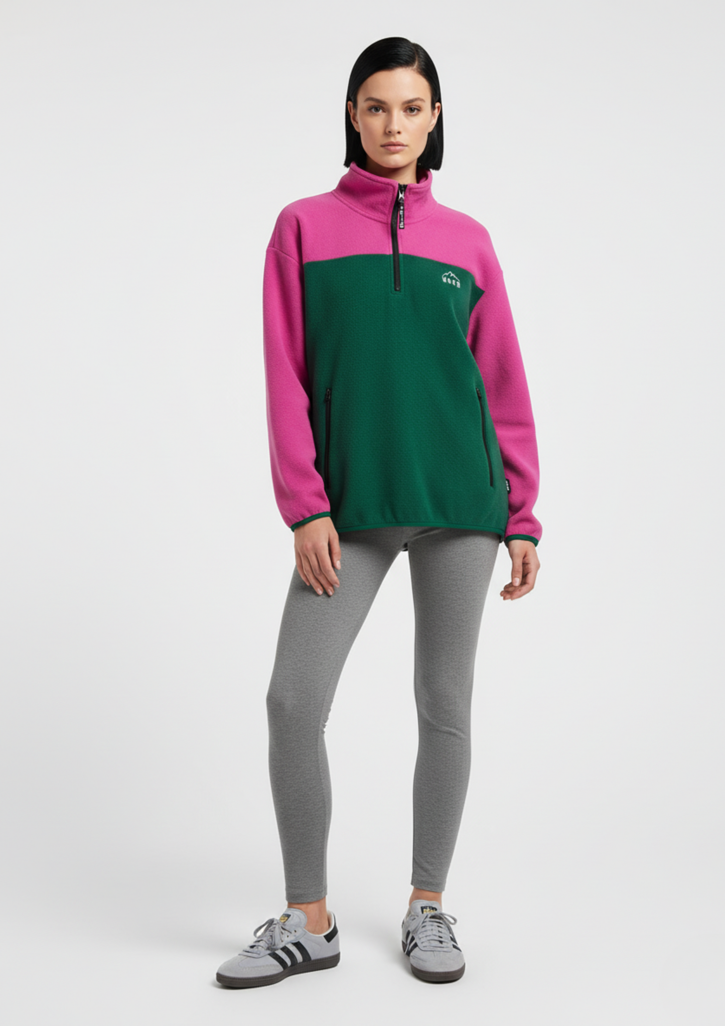 The Wander Fleece in Contrast Emerald
