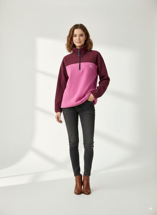 The Wander Fleece in Contrast Burgundy